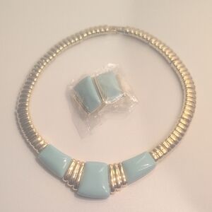 Elegant Gold and Blue Necklace Set
